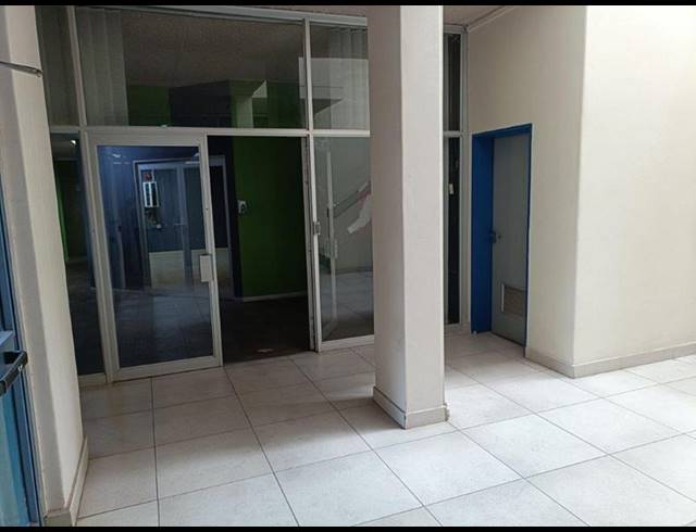 INDUSTRIAL PROPERTY TO RENT IN RANDJESFONTEIN